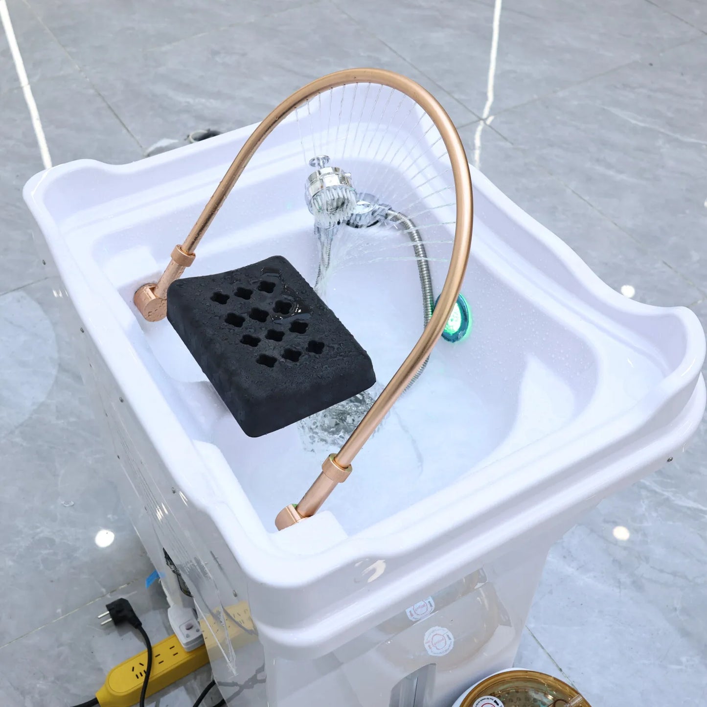 Hydrotherapy Shampoo Basin With Integrated Heated Water Tank
