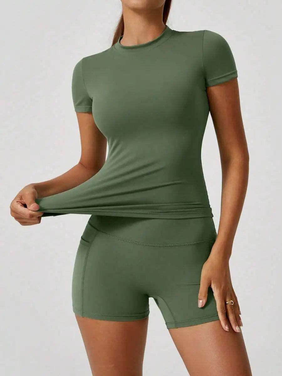 Women's Seamless Backless Yoga Shorts Set
