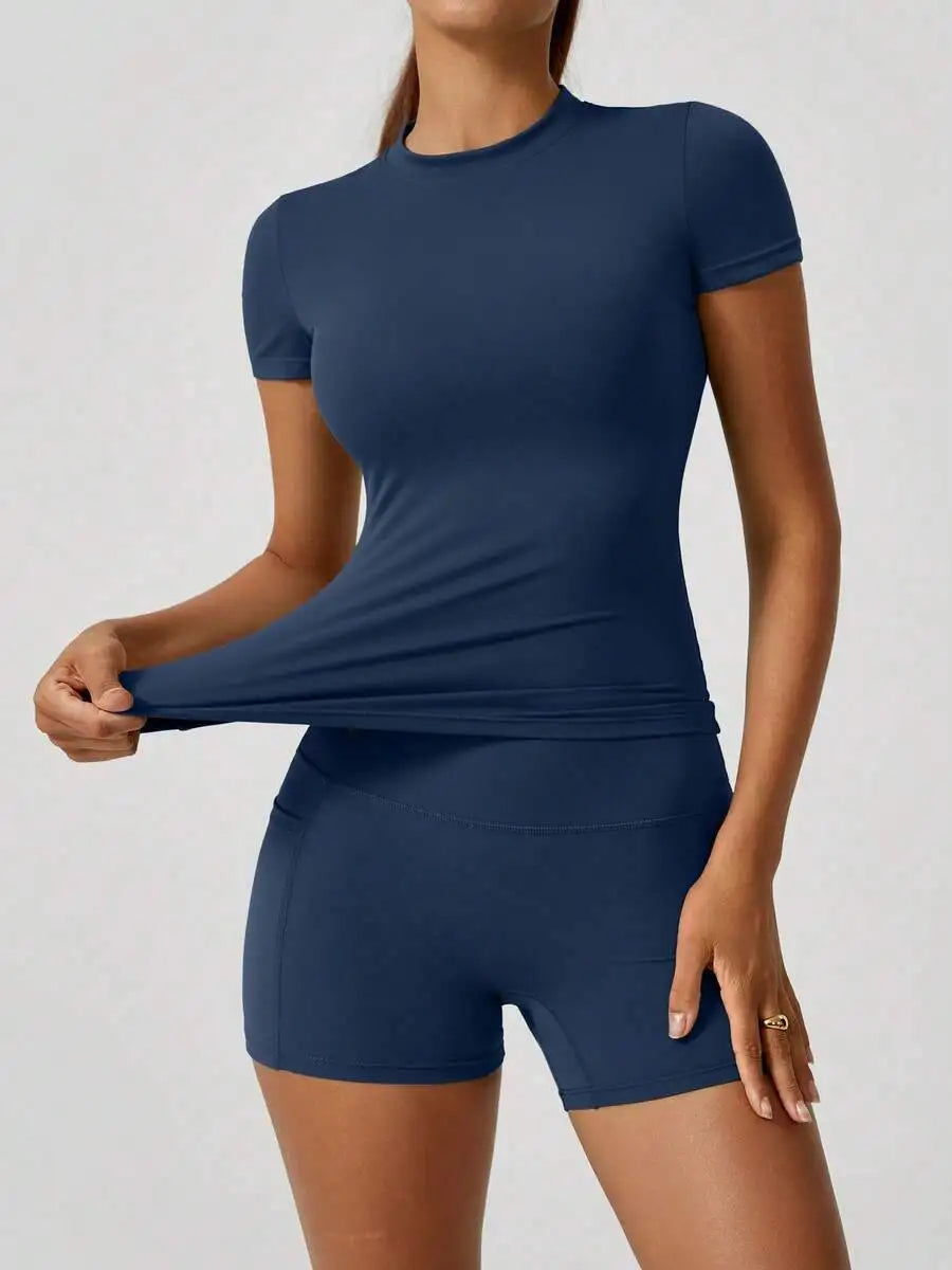 Women's Seamless Backless Yoga Shorts Set